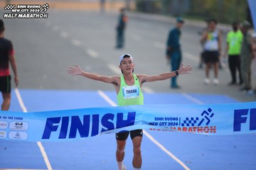 BINH DUONG NEW CITY HALF MARATHON 2024 - Ảnh #1738620