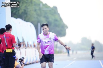 BINH DUONG NEW CITY HALF MARATHON 2024 - Ảnh #1771738