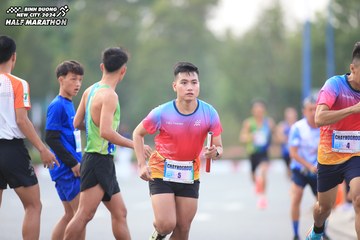 BINH DUONG NEW CITY HALF MARATHON 2024 - Ảnh #1736677