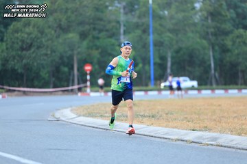 BINH DUONG NEW CITY HALF MARATHON 2024 - Ảnh #1735835