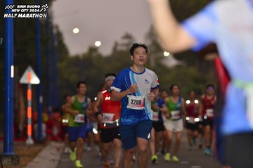 BINH DUONG NEW CITY HALF MARATHON 2024 - Ảnh #1740982