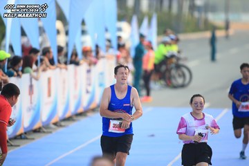 BINH DUONG NEW CITY HALF MARATHON 2024 - Ảnh #1739295