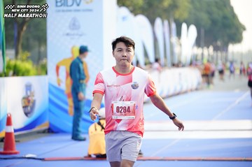 BINH DUONG NEW CITY HALF MARATHON 2024 - Ảnh #1762982