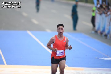 BINH DUONG NEW CITY HALF MARATHON 2024 - Ảnh #1738890