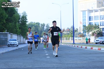 BINH DUONG NEW CITY HALF MARATHON 2024 - Ảnh #1766629