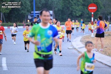 BINH DUONG NEW CITY HALF MARATHON 2024 - Ảnh #1726524