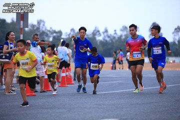 BINH DUONG NEW CITY HALF MARATHON 2024 - Ảnh #1727986