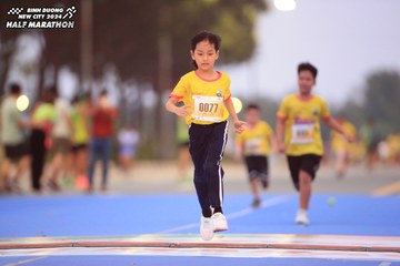 BINH DUONG NEW CITY HALF MARATHON 2024 - Ảnh #1724412