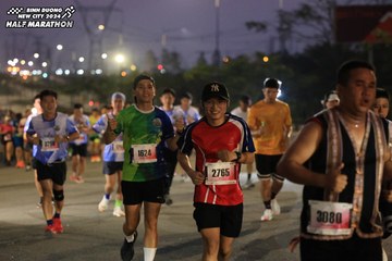 BINH DUONG NEW CITY HALF MARATHON 2024 - Ảnh #1741148