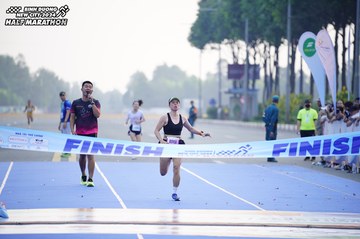 BINH DUONG NEW CITY HALF MARATHON 2024 - Ảnh #1771823