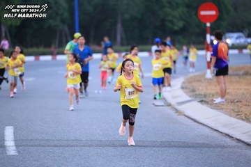 BINH DUONG NEW CITY HALF MARATHON 2024 - Ảnh #1726632