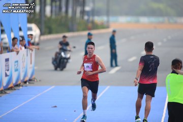 BINH DUONG NEW CITY HALF MARATHON 2024 - Ảnh #1738530