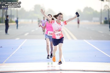 BINH DUONG NEW CITY HALF MARATHON 2024 - Ảnh #1756874