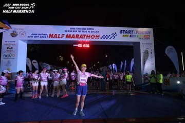BINH DUONG NEW CITY HALF MARATHON 2024 - Ảnh #1737882