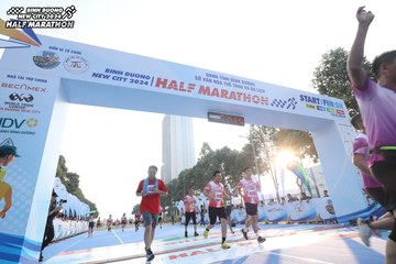 BINH DUONG NEW CITY HALF MARATHON 2024 - Ảnh #1820381
