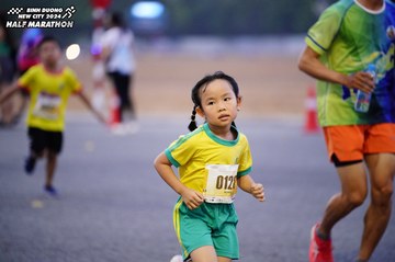 BINH DUONG NEW CITY HALF MARATHON 2024 - Ảnh #1725489