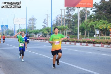 BINH DUONG NEW CITY HALF MARATHON 2024 - Ảnh #1770241