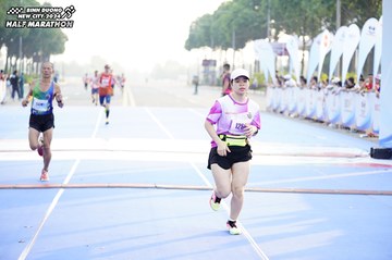 BINH DUONG NEW CITY HALF MARATHON 2024 - Ảnh #1758192