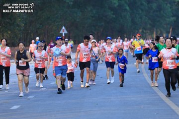 BINH DUONG NEW CITY HALF MARATHON 2024 - Ảnh #1772340