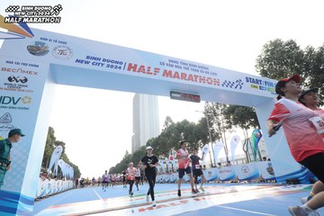 BINH DUONG NEW CITY HALF MARATHON 2024 - Ảnh #1821674