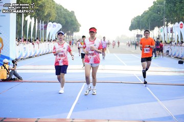 BINH DUONG NEW CITY HALF MARATHON 2024 - Ảnh #1762919