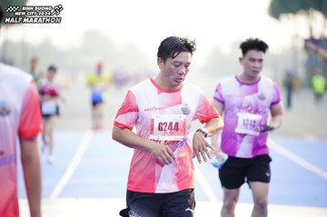 BINH DUONG NEW CITY HALF MARATHON 2024 - Ảnh #1757986