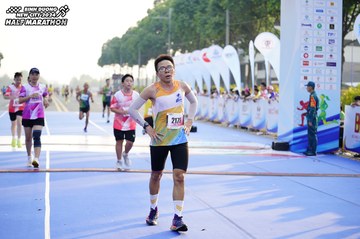 BINH DUONG NEW CITY HALF MARATHON 2024 - Ảnh #1760242