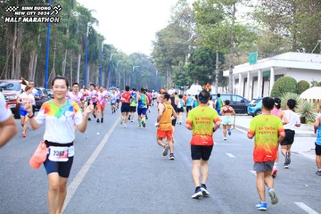 BINH DUONG NEW CITY HALF MARATHON 2024 - Ảnh #1750198