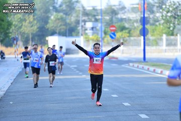 BINH DUONG NEW CITY HALF MARATHON 2024 - Ảnh #1771247