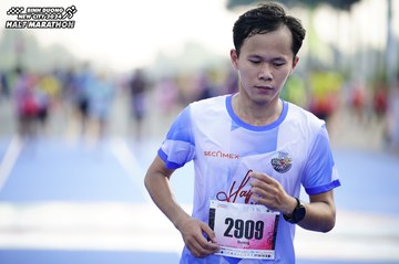 BINH DUONG NEW CITY HALF MARATHON 2024 - Ảnh #1758697