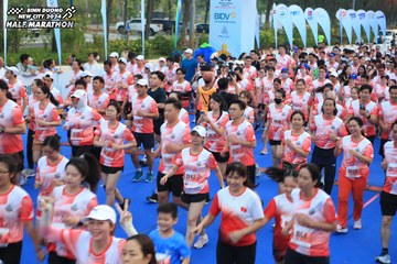 BINH DUONG NEW CITY HALF MARATHON 2024 - Ảnh #1738464