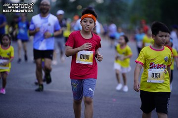 BINH DUONG NEW CITY HALF MARATHON 2024 - Ảnh #1724768