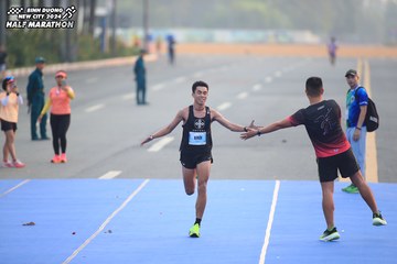 BINH DUONG NEW CITY HALF MARATHON 2024 - Ảnh #1738914