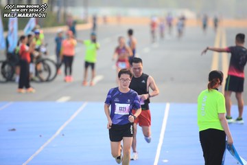 BINH DUONG NEW CITY HALF MARATHON 2024 - Ảnh #1739418