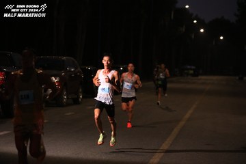BINH DUONG NEW CITY HALF MARATHON 2024 - Ảnh #1739792