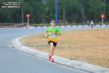 BINH DUONG NEW CITY HALF MARATHON 2024 - Ảnh #1735163