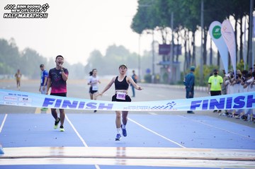 BINH DUONG NEW CITY HALF MARATHON 2024 - Ảnh #1771846
