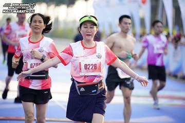 BINH DUONG NEW CITY HALF MARATHON 2024 - Ảnh #1761945