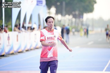 BINH DUONG NEW CITY HALF MARATHON 2024 - Ảnh #1757955