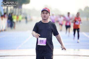 BINH DUONG NEW CITY HALF MARATHON 2024 - Ảnh #1758998