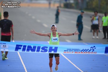 BINH DUONG NEW CITY HALF MARATHON 2024 - Ảnh #1738605