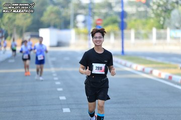 BINH DUONG NEW CITY HALF MARATHON 2024 - Ảnh #1771541