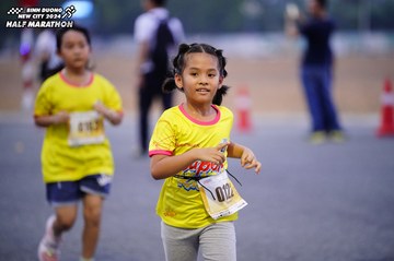 BINH DUONG NEW CITY HALF MARATHON 2024 - Ảnh #1725464