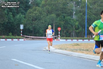 BINH DUONG NEW CITY HALF MARATHON 2024 - Ảnh #1735575