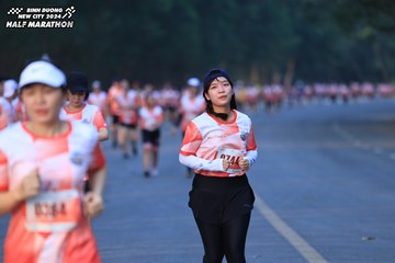 BINH DUONG NEW CITY HALF MARATHON 2024 - Ảnh #1772005