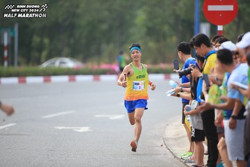 BINH DUONG NEW CITY HALF MARATHON 2024 - Ảnh #1736284