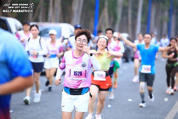 BINH DUONG NEW CITY HALF MARATHON 2024 - Ảnh #1750794