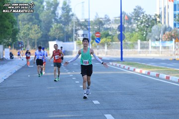 BINH DUONG NEW CITY HALF MARATHON 2024 - Ảnh #1769285