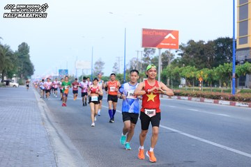 BINH DUONG NEW CITY HALF MARATHON 2024 - Ảnh #1772084