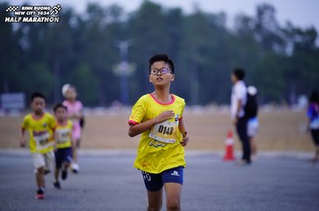 BINH DUONG NEW CITY HALF MARATHON 2024 - Ảnh #1725200